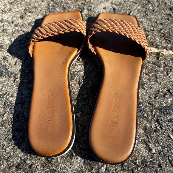 La Pinta Genuine Brown Leather Sandal - Size 39 - Picture 2 of 5